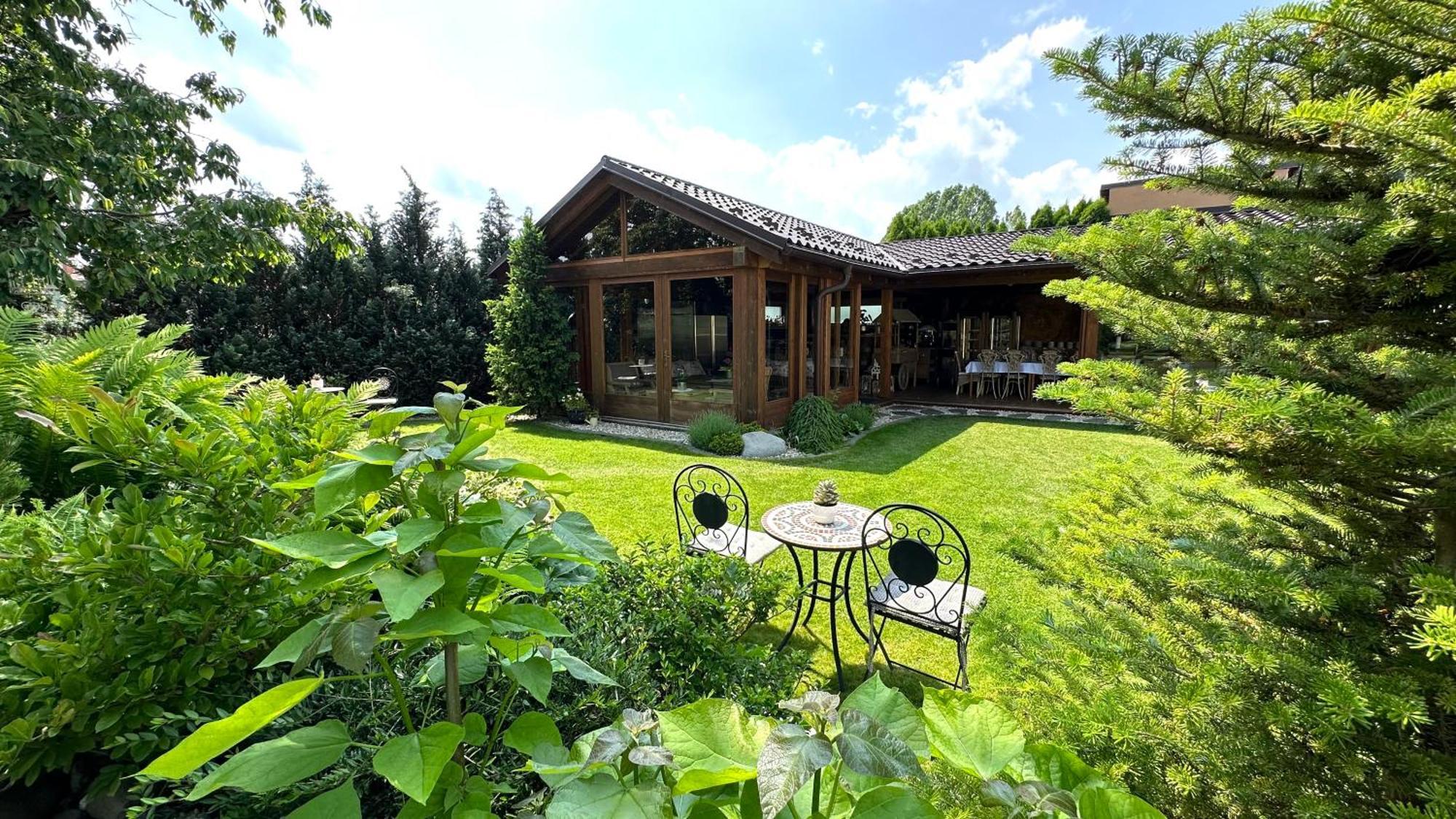Wellness Penzion Vila Mery ポプラト エクステリア 写真