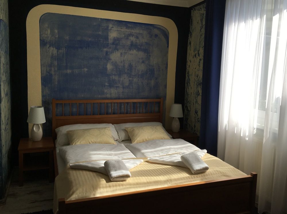 Wellness Penzion Vila Mery ポプラト エクステリア 写真
