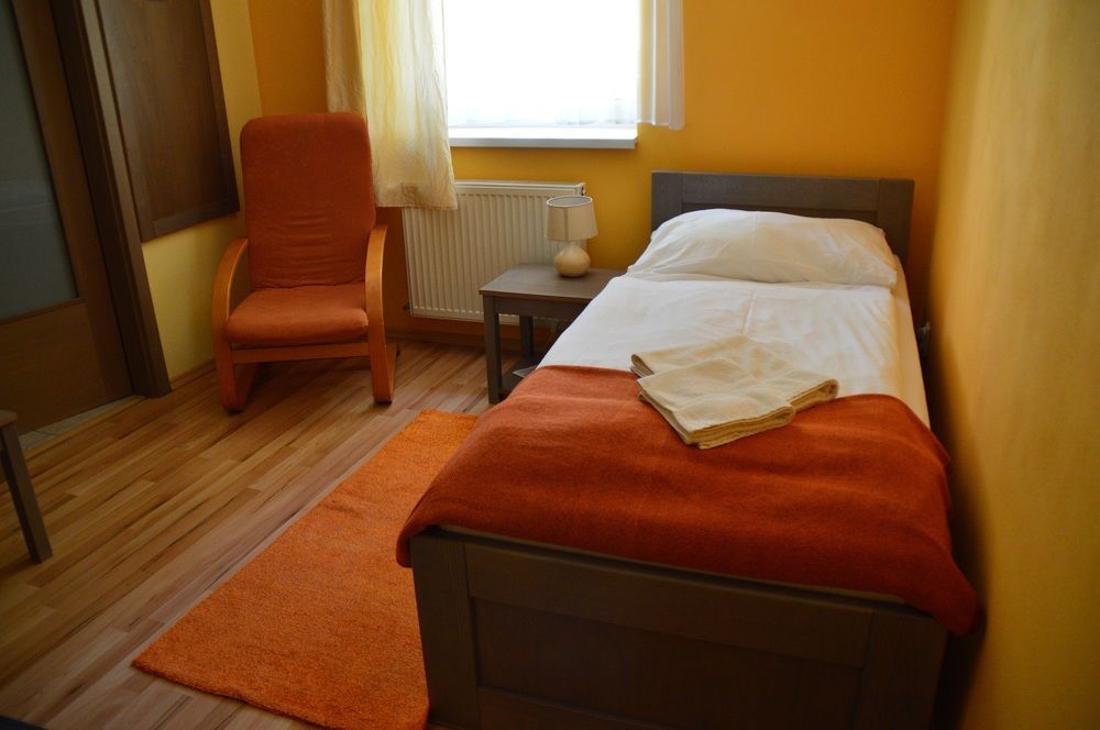 Wellness Penzion Vila Mery ポプラト エクステリア 写真