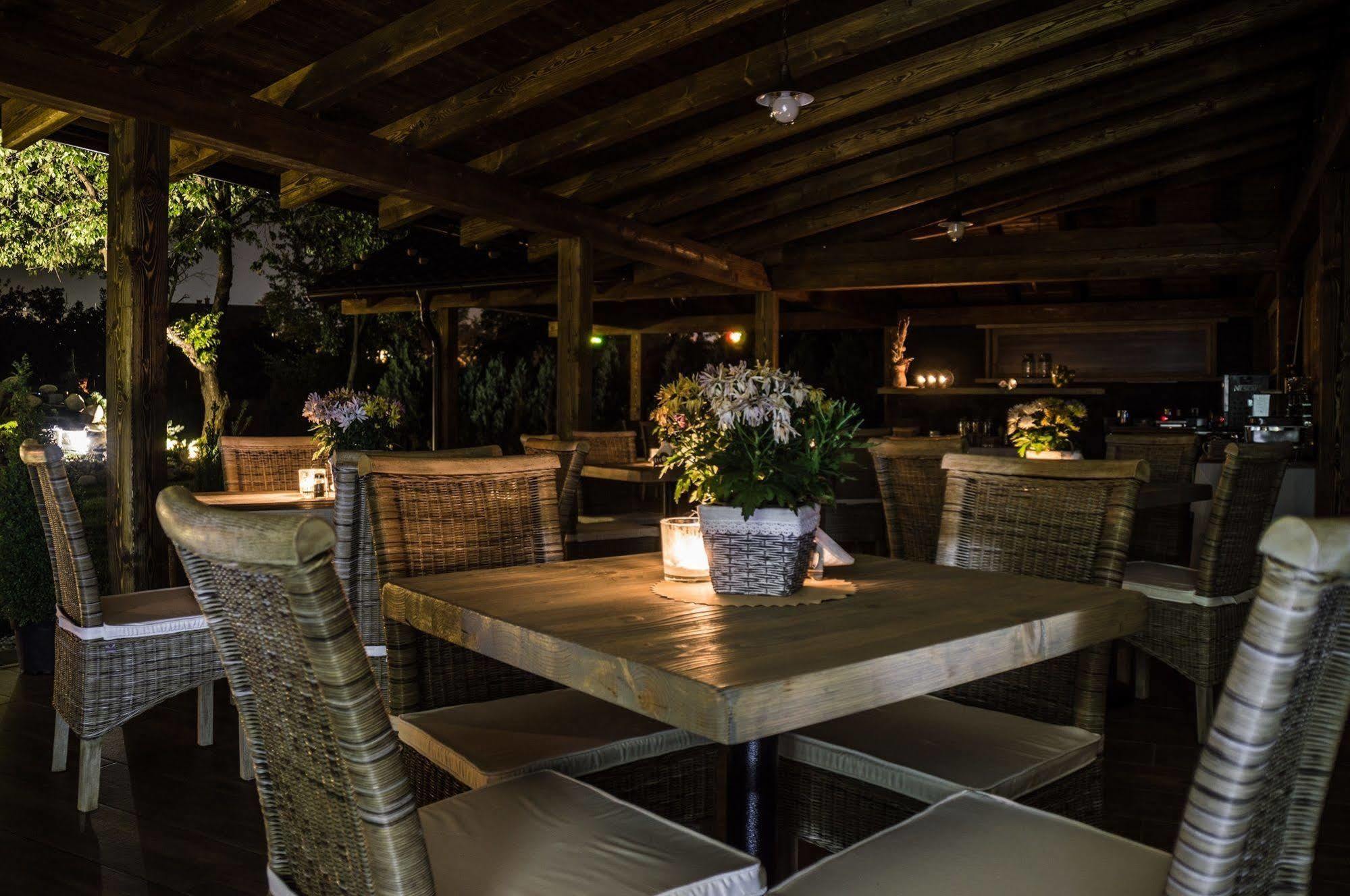 Wellness Penzion Vila Mery ポプラト エクステリア 写真