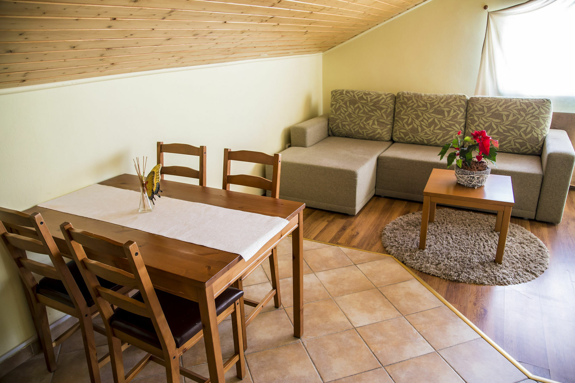Wellness Penzion Vila Mery ポプラト エクステリア 写真